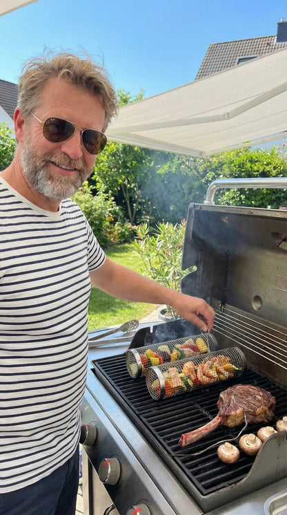 Serving grilled vegetables straight from the basket